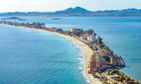 Frontline Beach La Manga 2 bed Apt